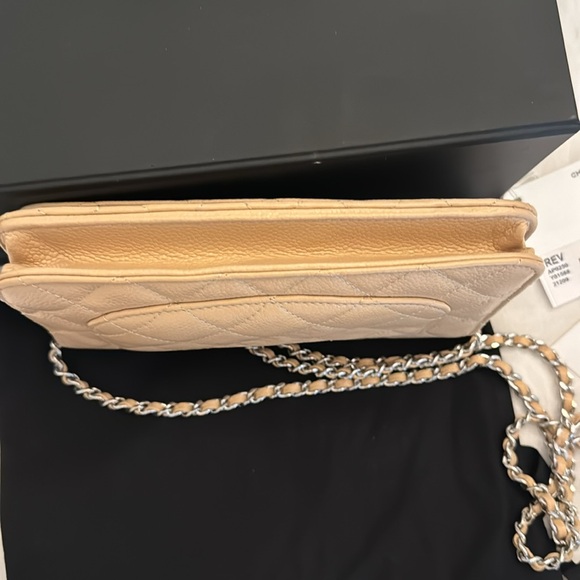 Chanel Wallet on chain Classic Beige worn once comes complete giftable set - Picture 6 of 12